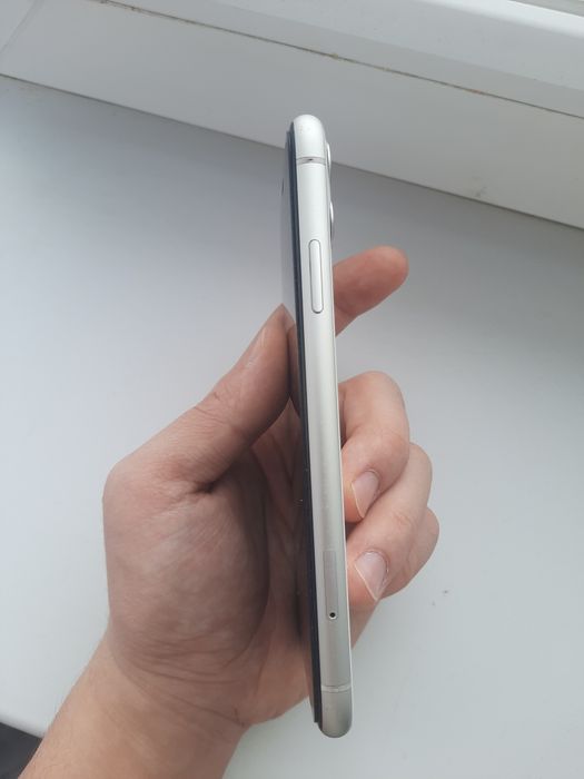 IPhone 11 128gb белый