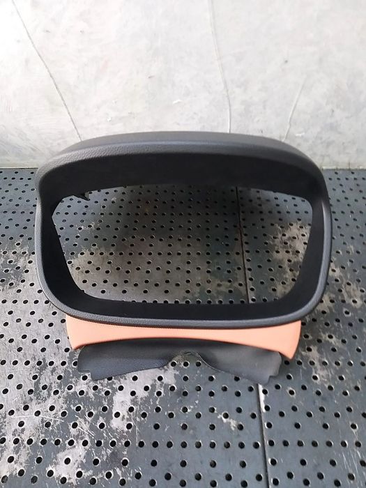 Rama ceasuri bord hyundai i10 ba ia 84831b9000