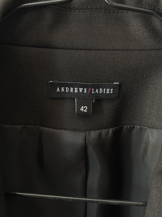 Къс черен блейзър/сако Andrews Ladies