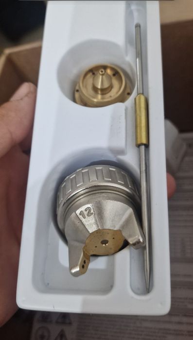 Pistol vopsit sata 3000 century iwata az3