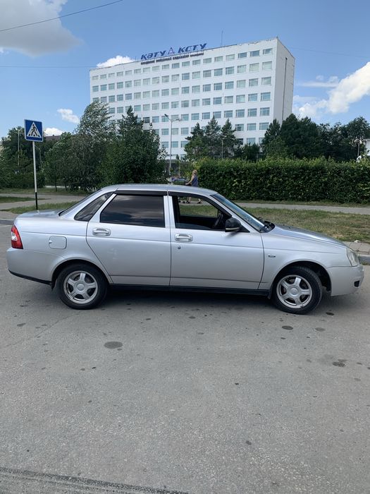 Priora 2170 седан