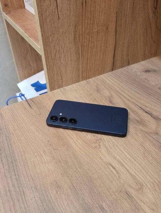 Samsung S25 256GB