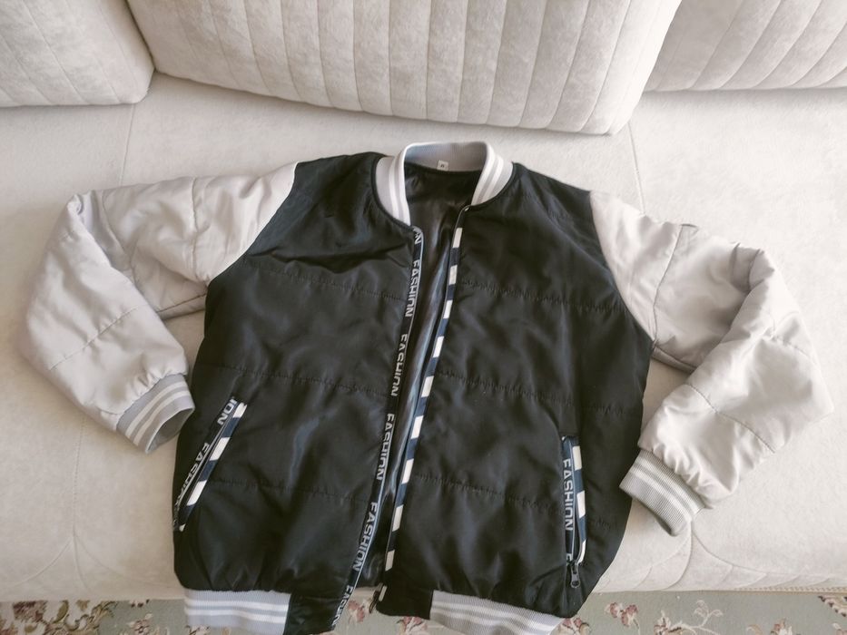 Бомбер верхняя одежда