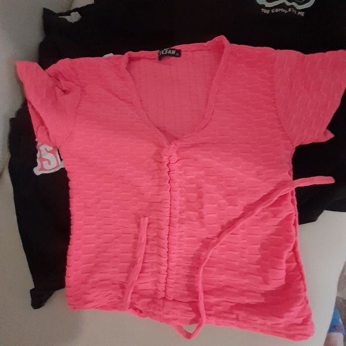 Лот 4 броя тениски