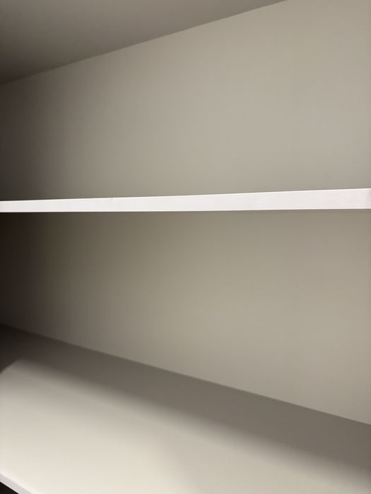 Мебель Шкаф до потолка с регулировкой высоты