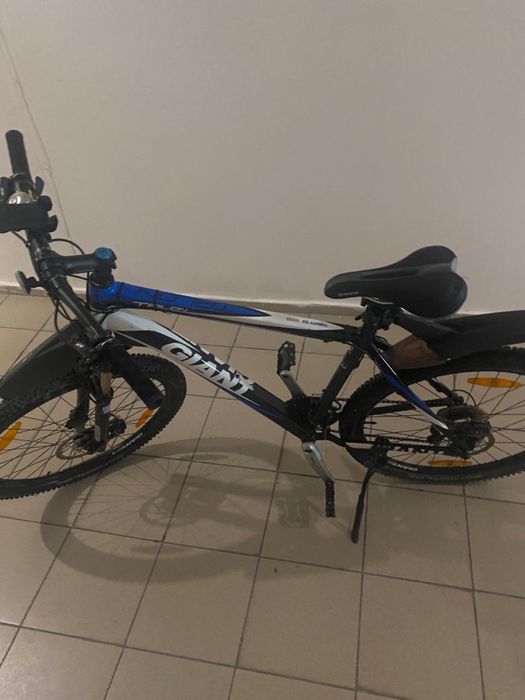 Велосипед GIANT