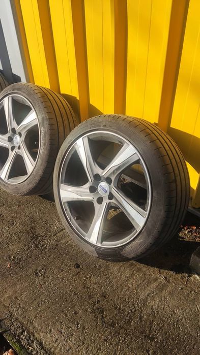 Продавам оригинални джанти за волво модел IXION R-line 430 €