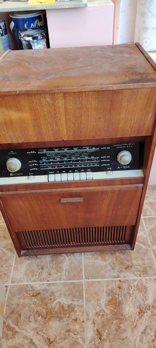 Ретро радио и грамофон