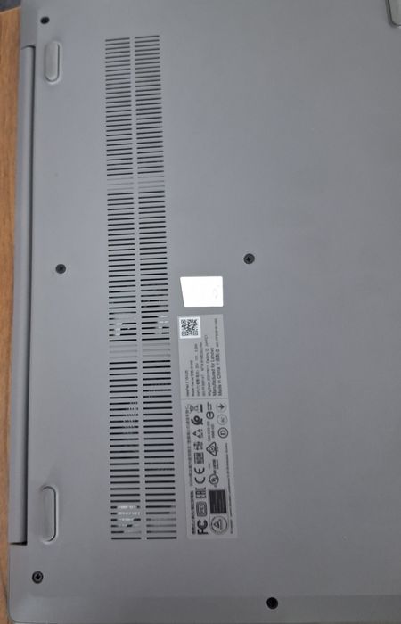 Продаю Ноутбук Lenovo adeapad 3