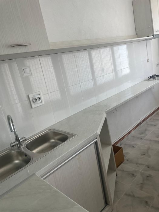 Închiriere garsoniera zona Portelan