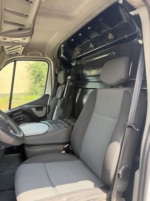 renault master реални хиледи