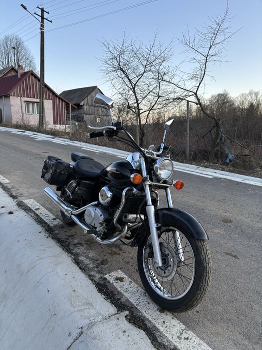 Honda shadow v2custom 125cc