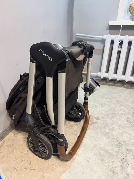Коляска Nuna triv