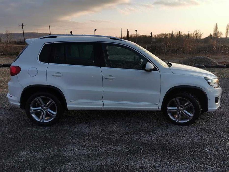 bandouri usi r line vw tiguan 2012 bandouri dreapta r line usi tiguan