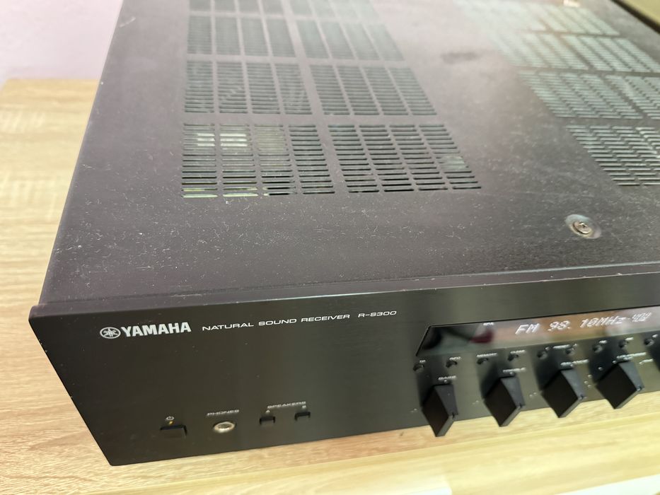 Yamaha R-S300 стерео ресивър