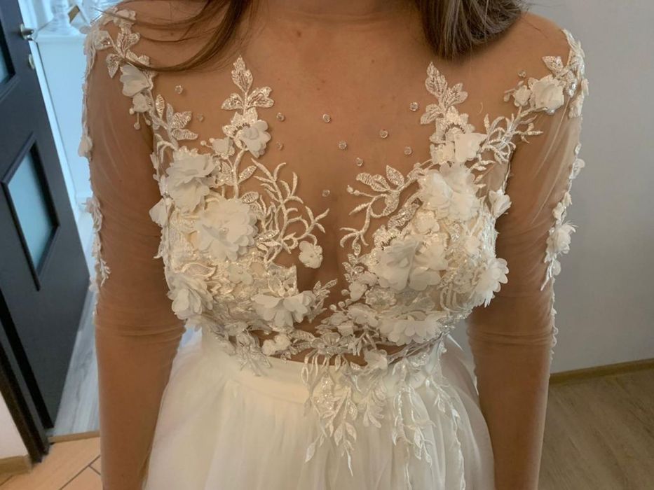Rochie mireasa noua
