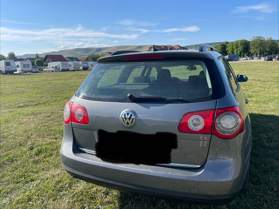Vând Volkswagen pasat B6