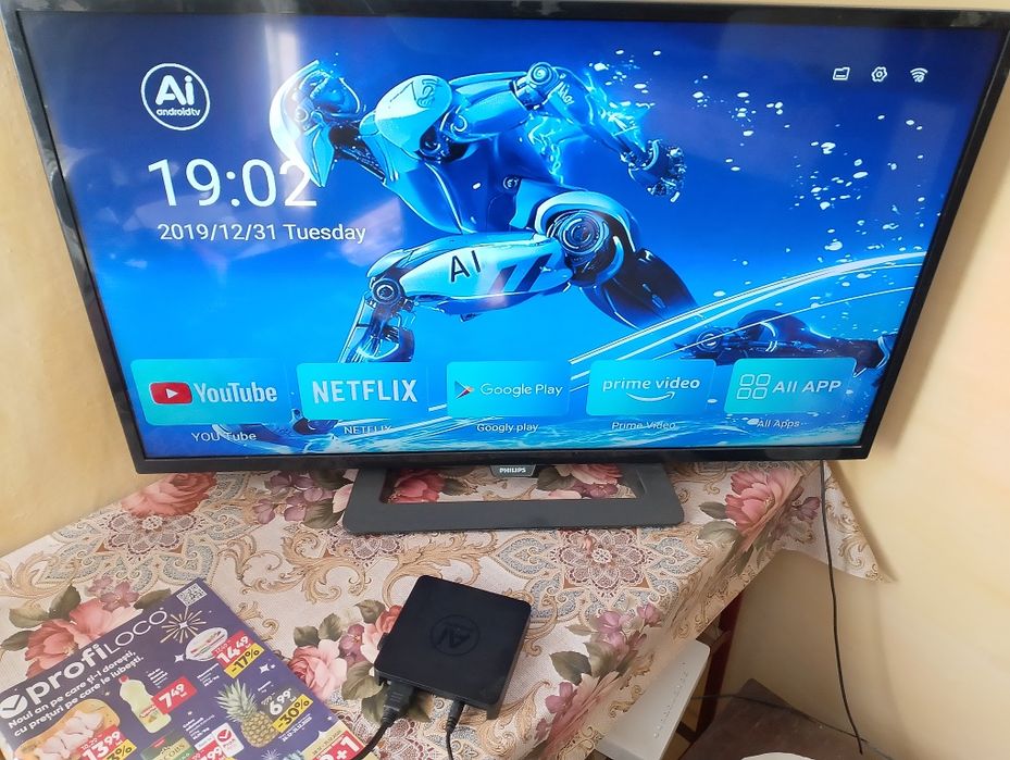 Vând tv box android,smart mini pc, +bonus al doilea tv box