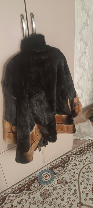 Продам норковую шубу