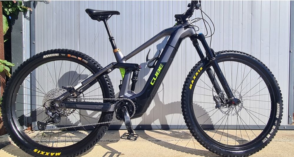 Bicicleta electrica CUBE STEREO SL 140mm