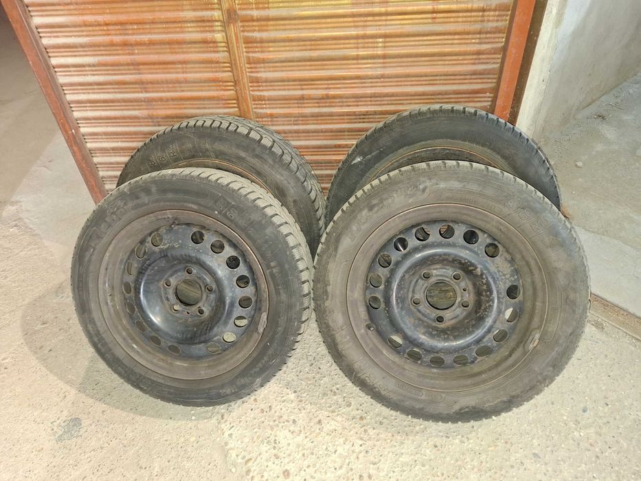 Зимни гуми 15 цола