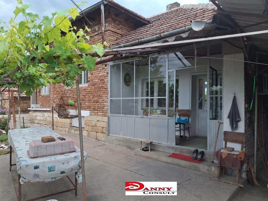 Продава се Къща в Велико Търново, Акация - 92 кв.м за 177 €/кв.м - Снимка #1