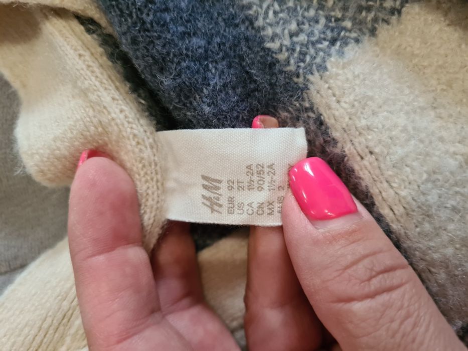 Детска зимна вълнена жилетка