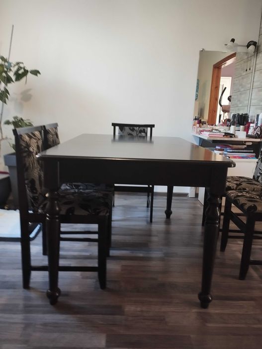 разтегателна Трапезна Маса