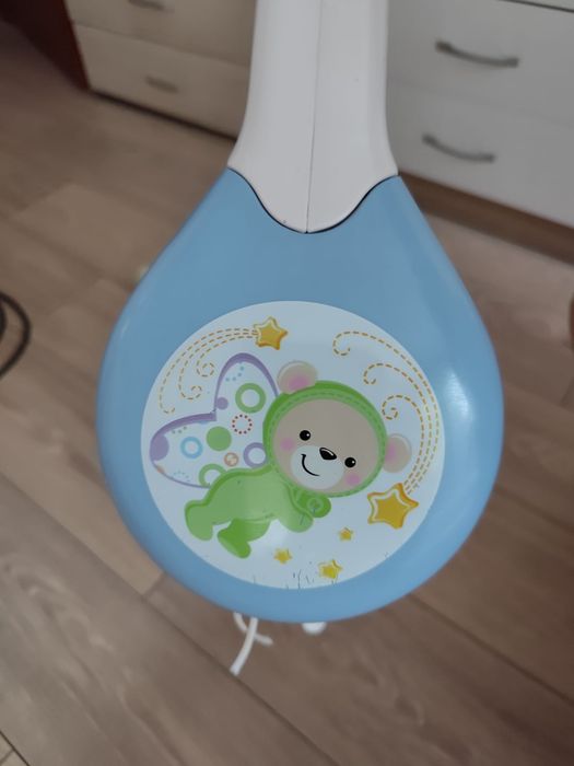Fisher Price Музикална въртележка за легло МЕЧЕТА-ПЕПЕРУДИ