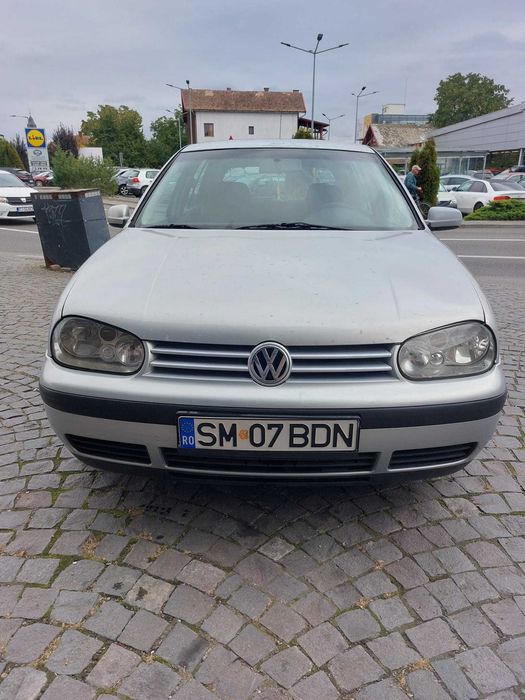 VOLKSWAGEN Golf 2000 — imagine 1