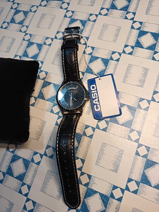 Наручные часы CASIO MTP-1381L-1AVDF