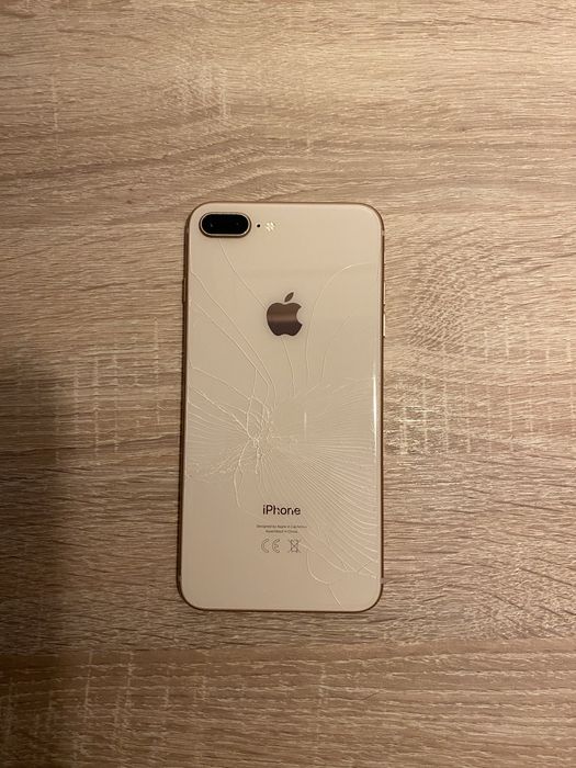 iPhone 8 Plus pentru piese