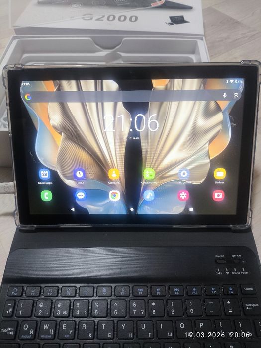 Продам планшет с клавиатурой