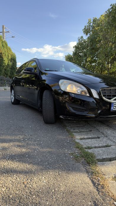 VOLVO V60 2012 — imagine 4