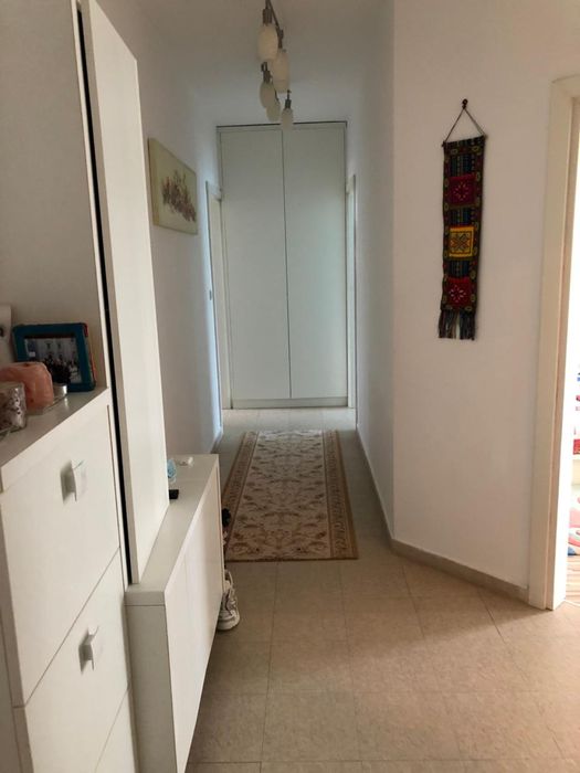 Дава се под наем Четиристаен апартамент в Варна, м-т Траката - 150 кв.м за 900 € - Снимка #14