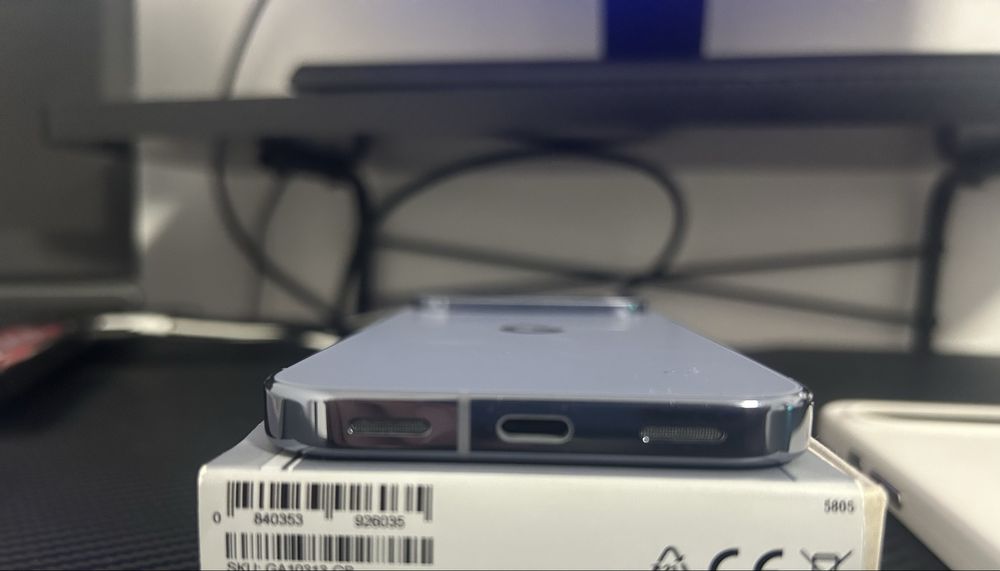 Vand telefon mobil Google Pixel 10 pro (128gb,16gb ram, ecran 120HZ)