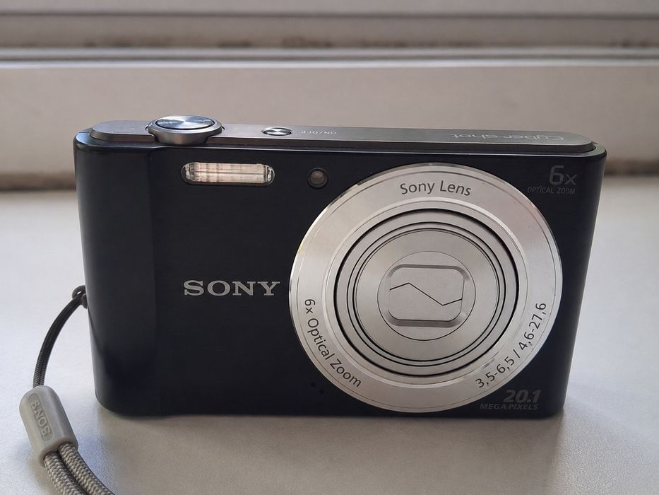 Продам фотоаппарат Sony