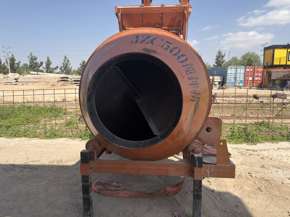 Бетона мешалка JZM500