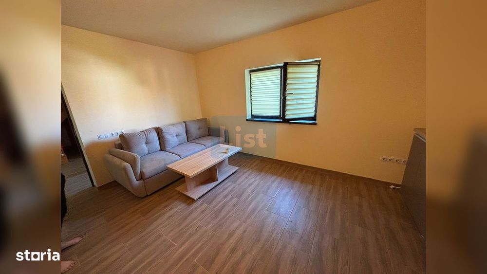 Inchiriere casa