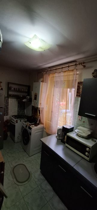 Garsoniera de vânzare