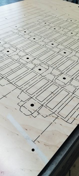 Щанц форма за картон , микровелпапе , велпапе , стикери , кожа и д-р.