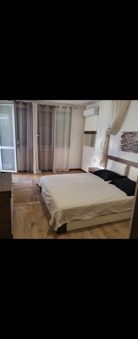 Апартамент 3 стаи обзаведен от собственик