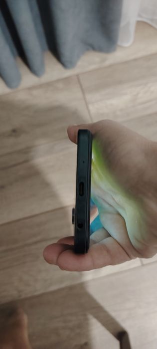 VIVO Y04  обмен есть