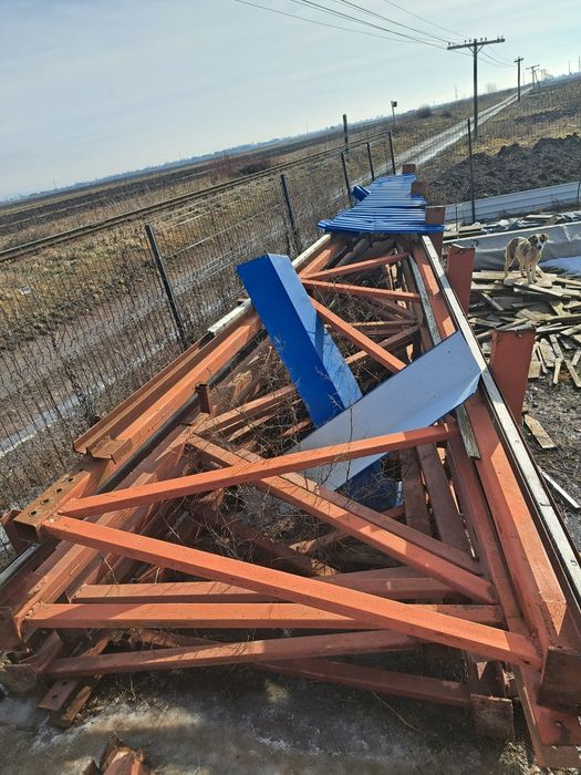 Ferme metalice deschidere 15 metri