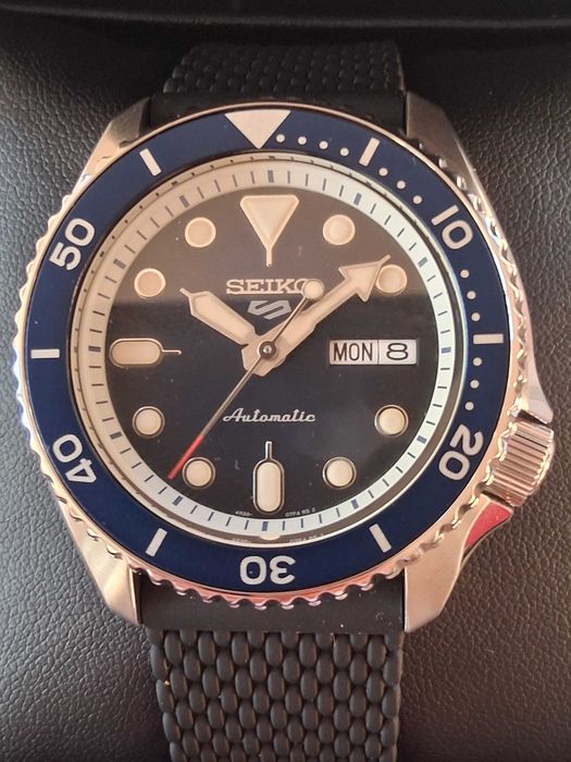 Seiko 5 Sports SRPD71K2