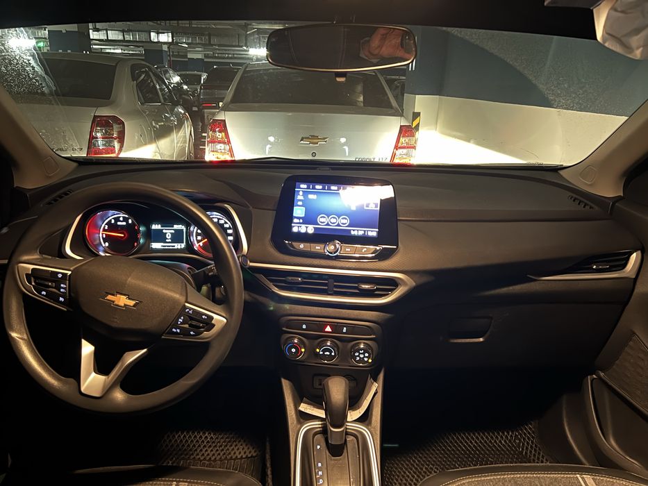 Tracker 2 позитция срочно сотилади