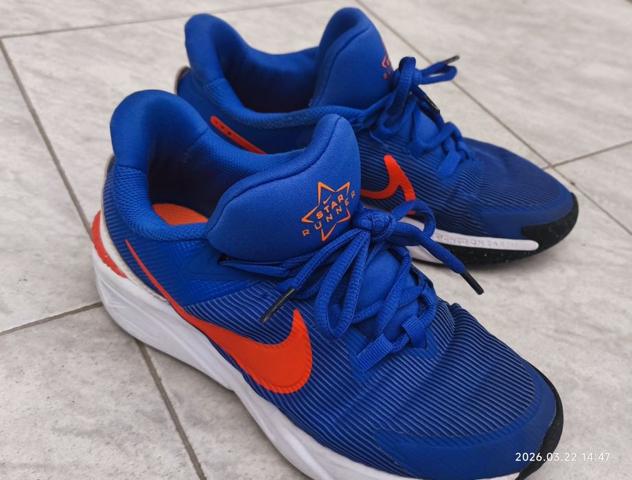Nike 37.5 детски маратонки