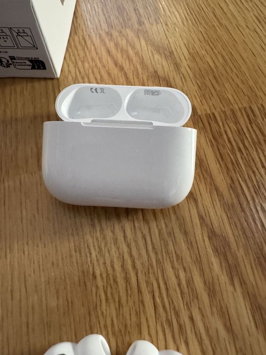 Casti AirPods Pro 3