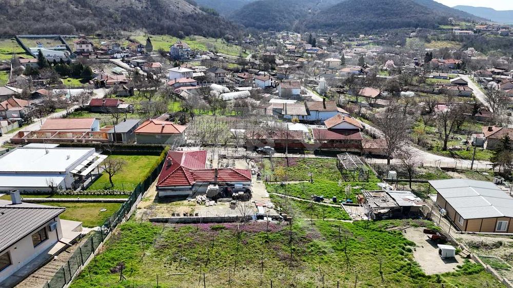 Къща в село Кипра- 90369