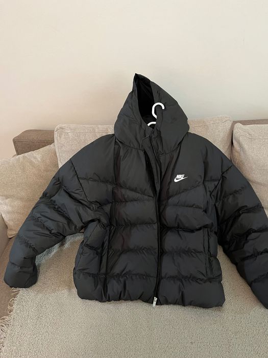 Geaca de iarnă Nike dama Cluj-Napoca •